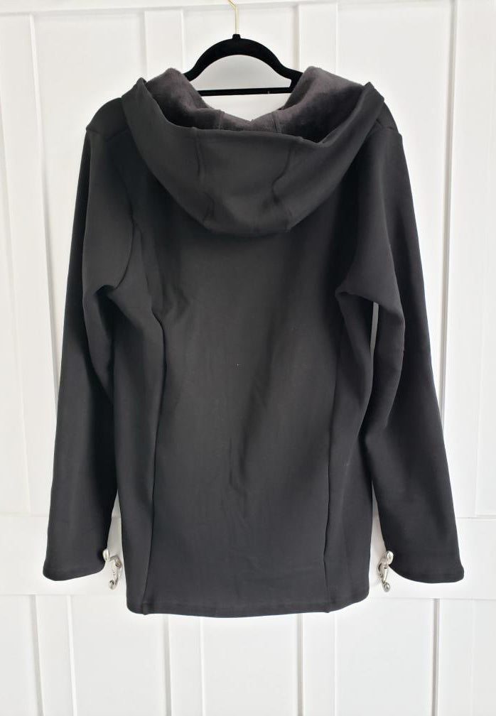 2-in-1 Fleece Baby Carrying Hoodie