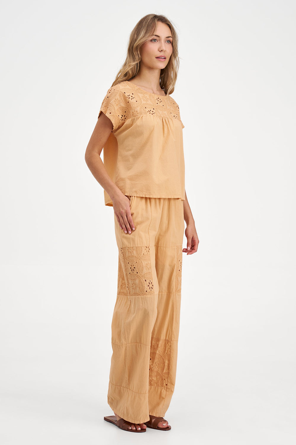 Women's Woven Top