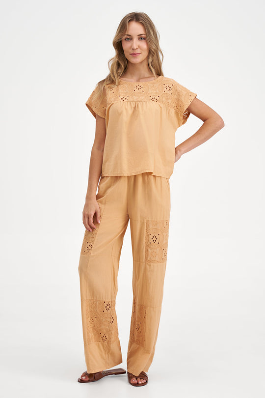 Women's Woven Top