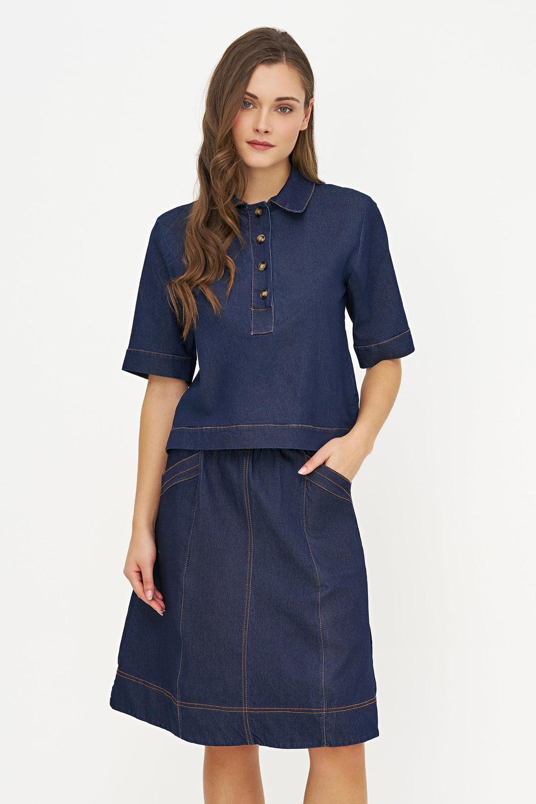 Women's Woven Top in 100% Cotton