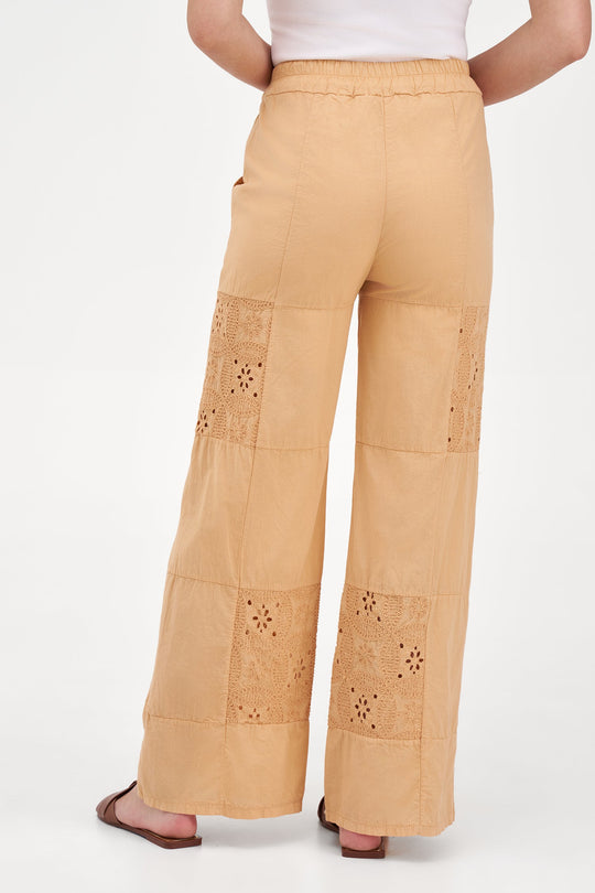 Women's Woven Trousers