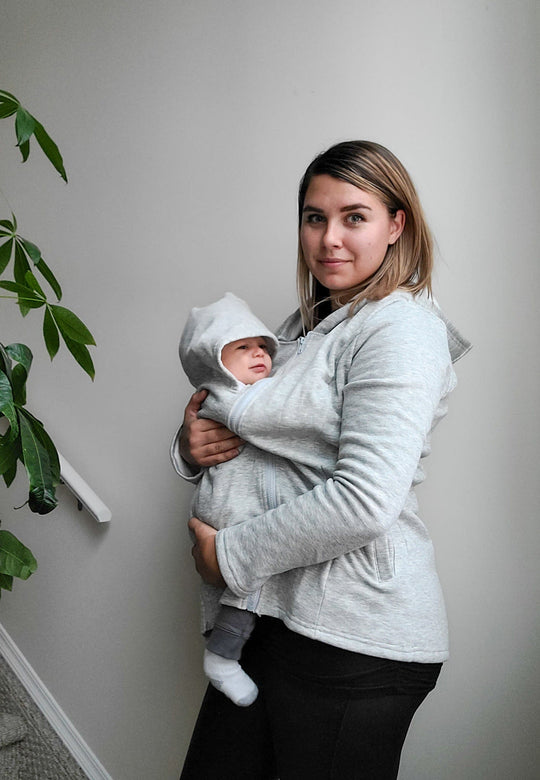 2-in-1 Fleece Baby Carrying Hoodie