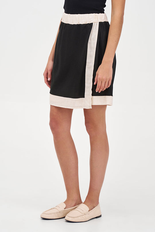 Women's Woven Shorts/Skirt