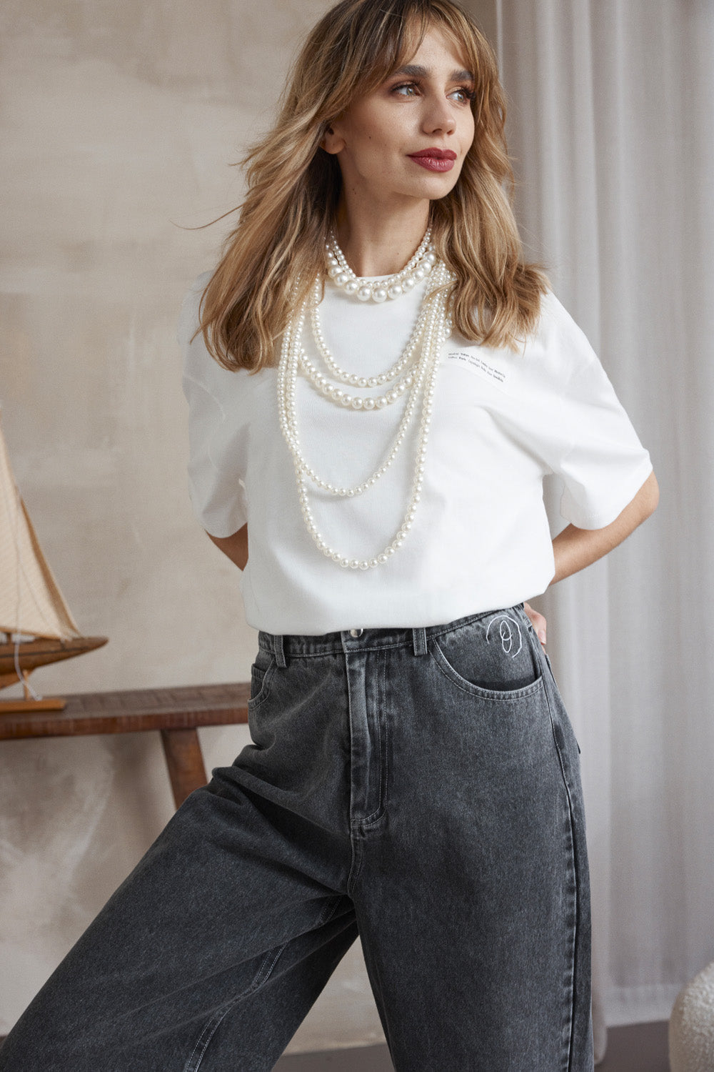 Wide Leg Jeans in Dark Grey Denim