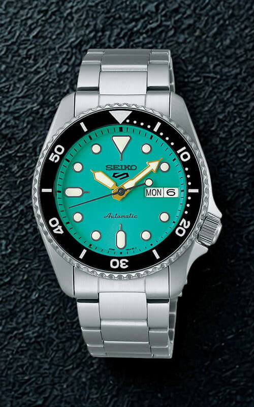 Seiko 5 Sports SKX Series SRPK33K1J