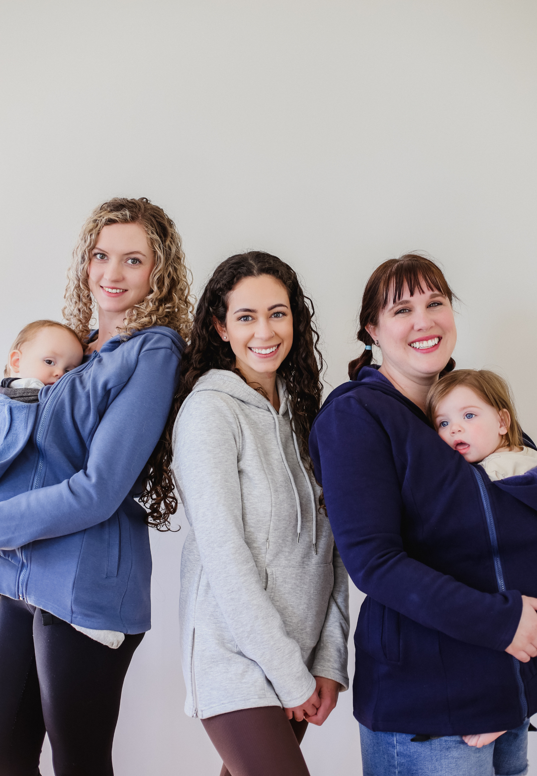 2-in-1 Fleece Baby Carrying Hoodie