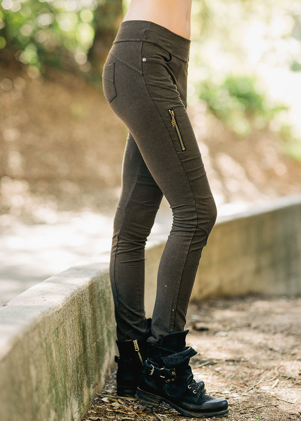 CORRUPTION Pants in Bamboo & Organic Cotton