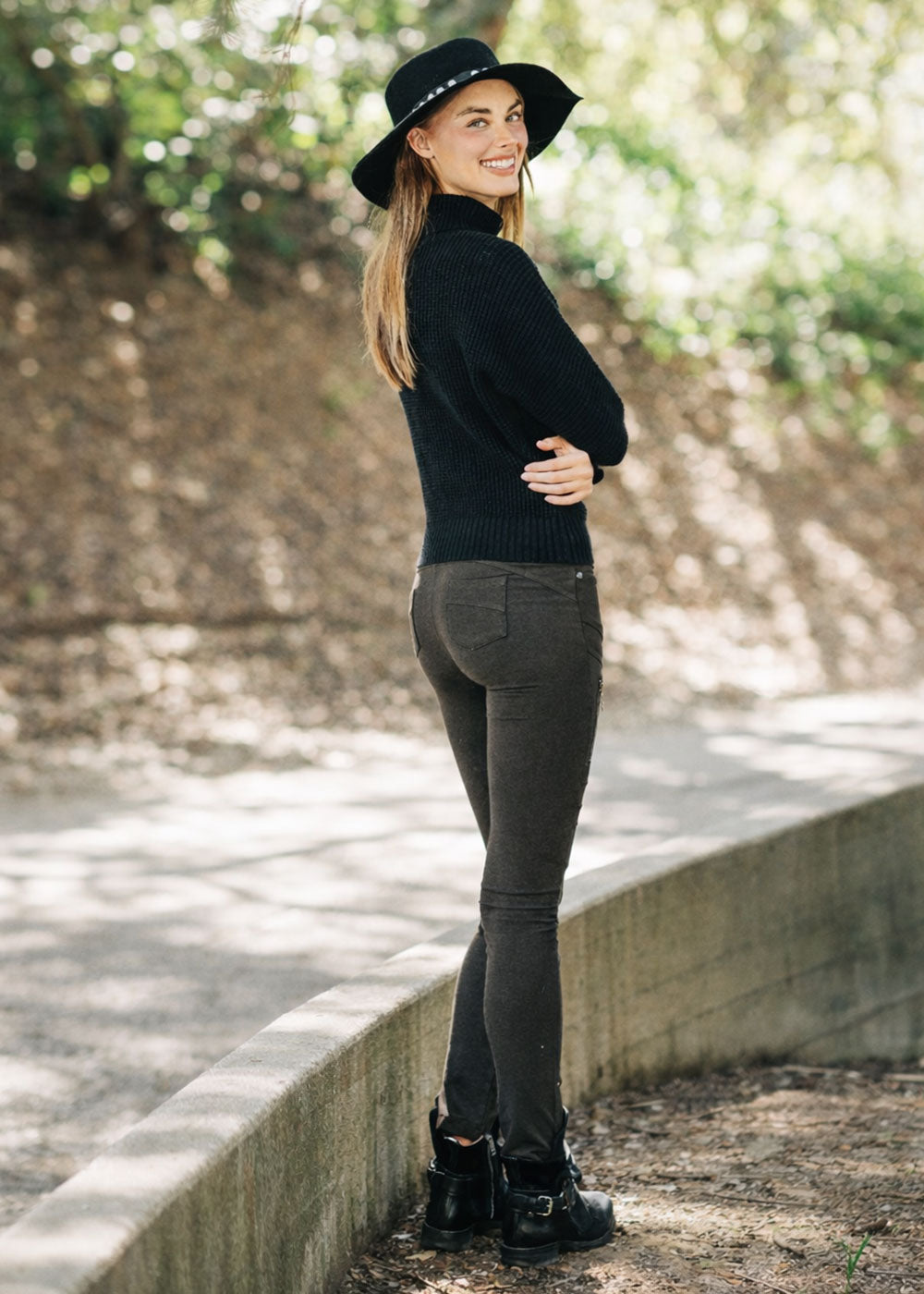 CORRUPTION Pants in Bamboo &amp; Organic Cotton
