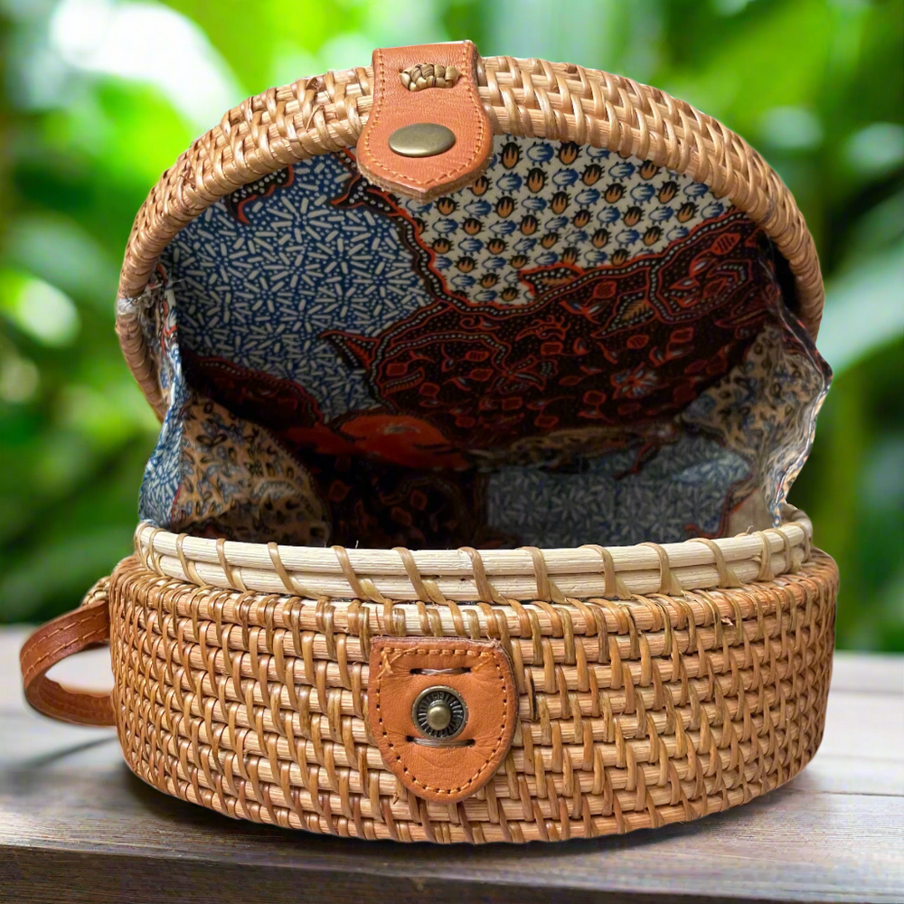 Round Rattan Purse - Black