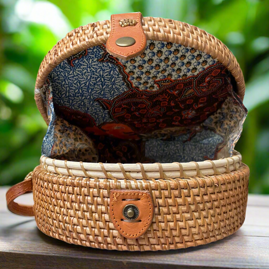 Round Rattan Purse - Black