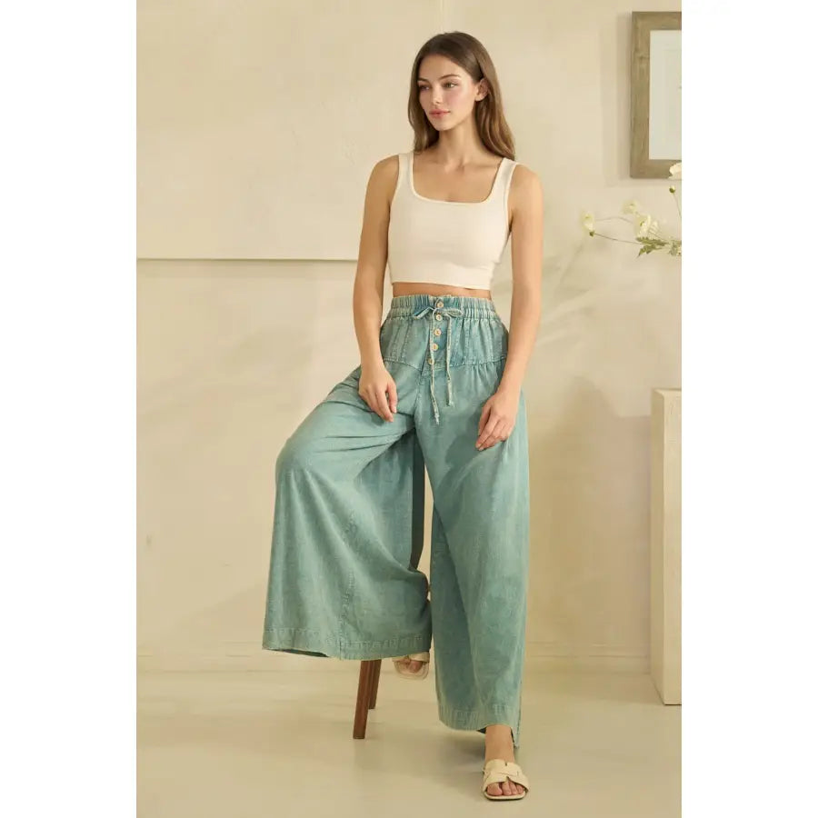 Mineral Washed Pintuck Wide Leg Pants in Bamboo/Linen Blend