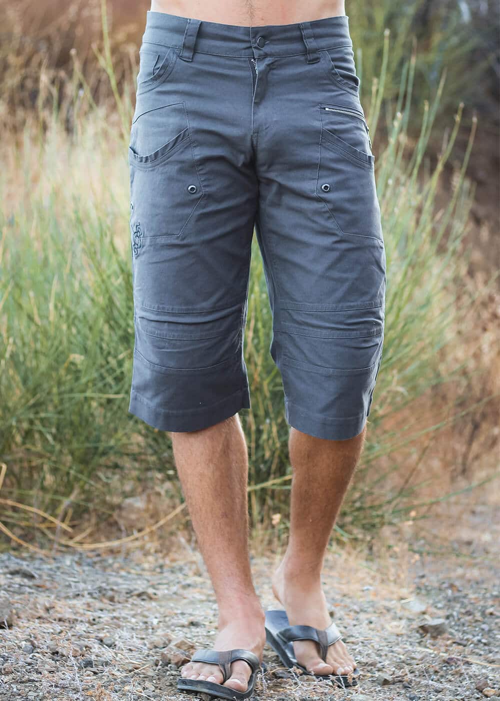 Genesis Shorts in (HEMP)