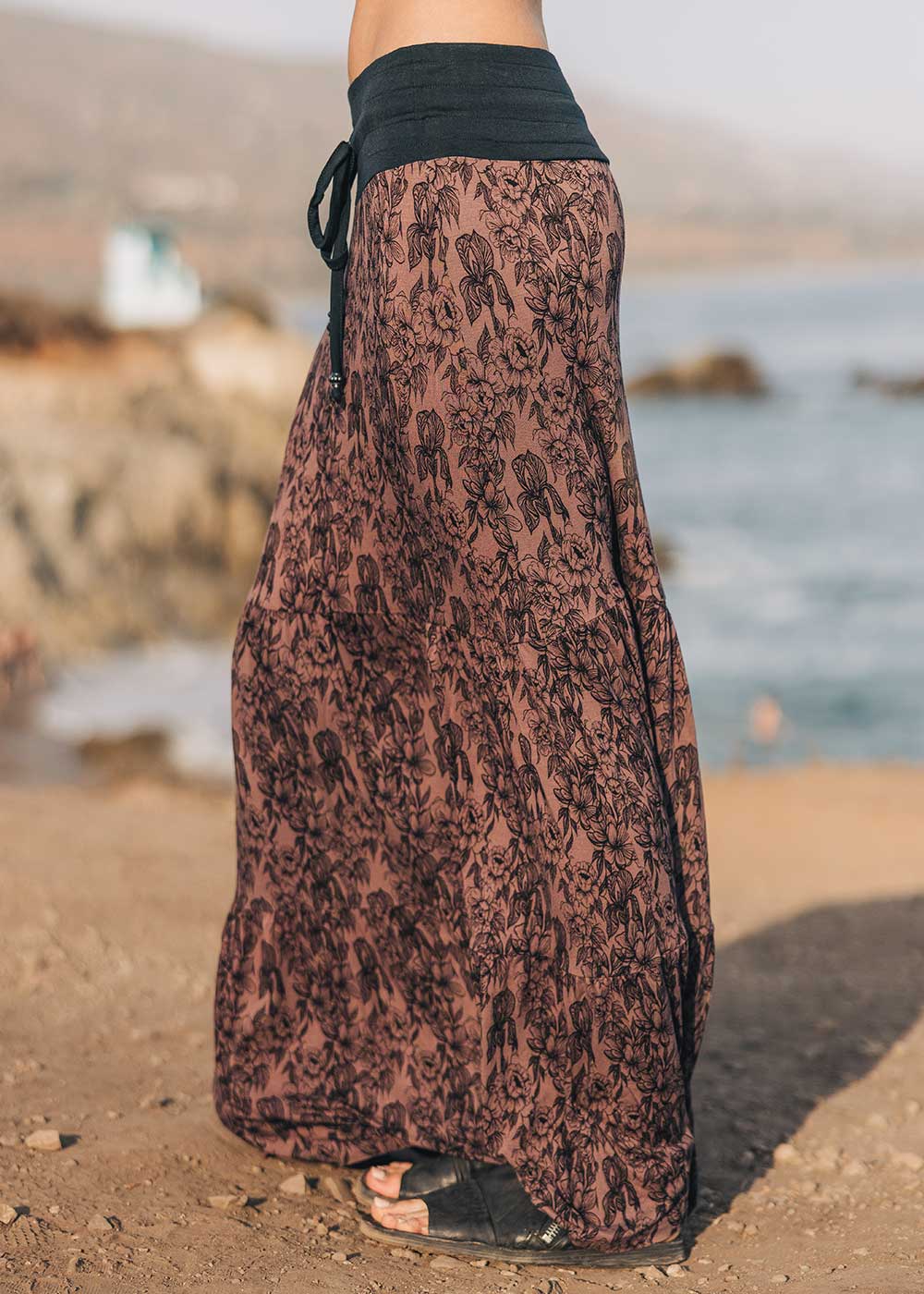 Solana Skirt in Hemp Lyocell - Peony Print