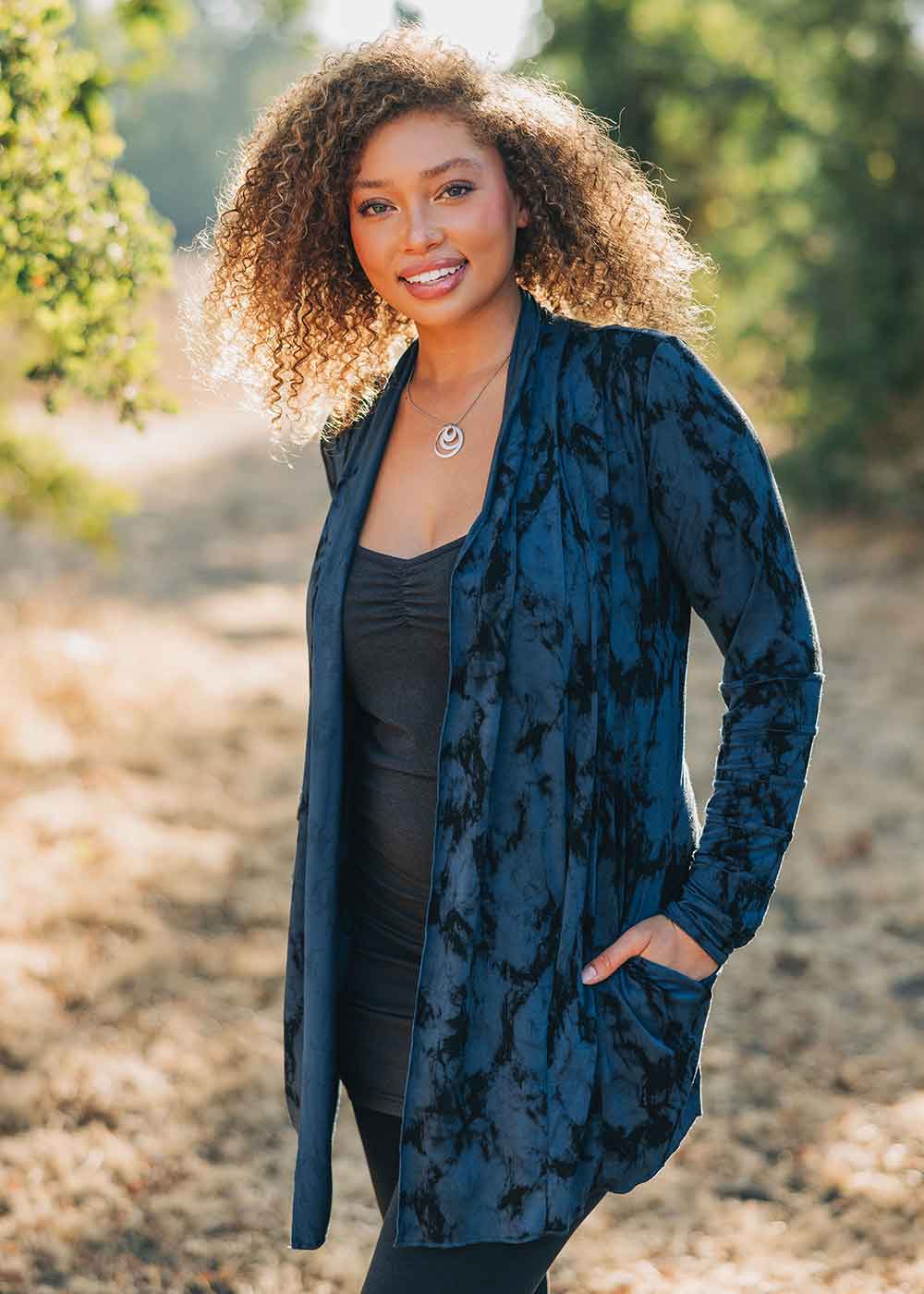 Gilet tie-dye crépuscule 2.0 en chanvre