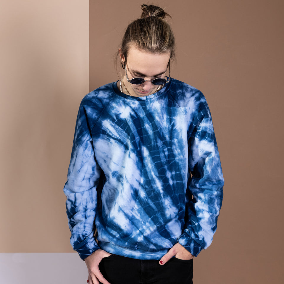 Unisex Organic Cotton Sweatshirt in 'under the sea'